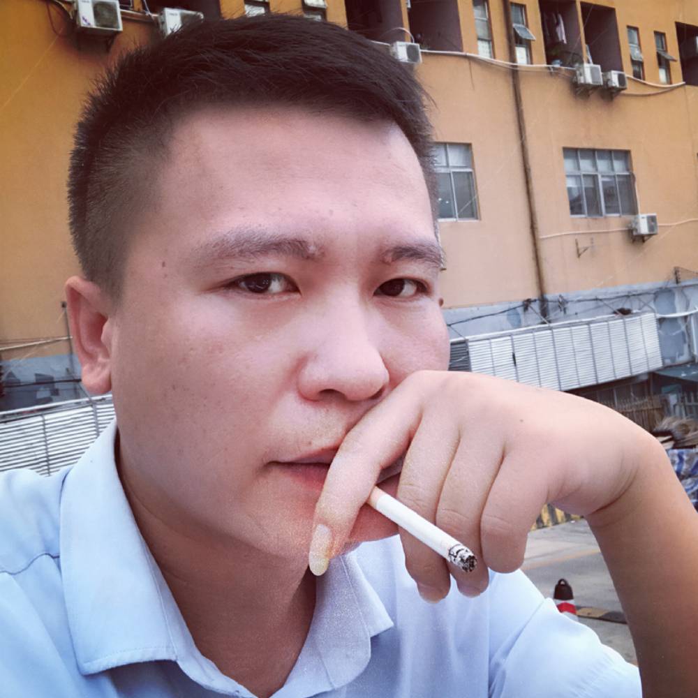 小虎的照片