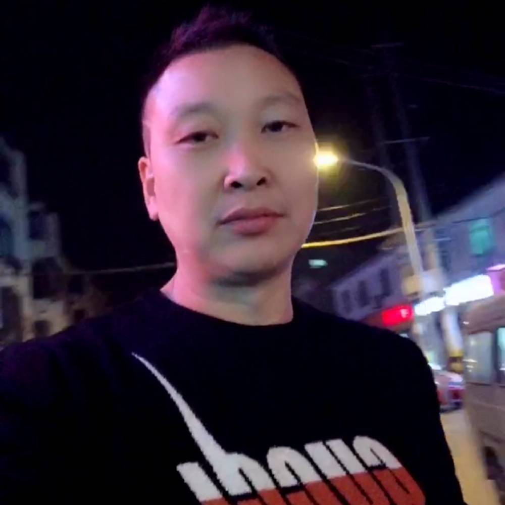 伤透心的男人……的照片