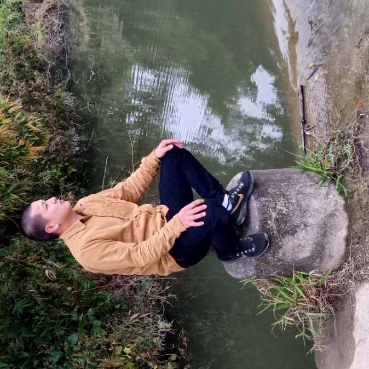 钟思宝的照片