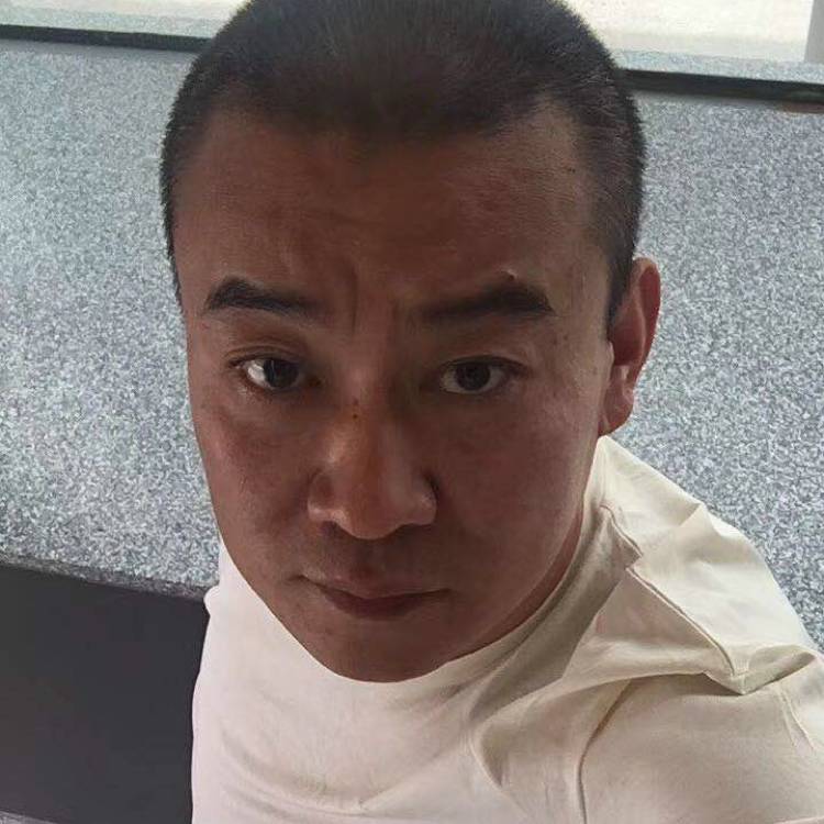 念艳思华的照片