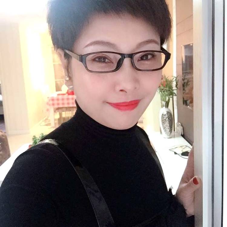 砖头靓丽的照片