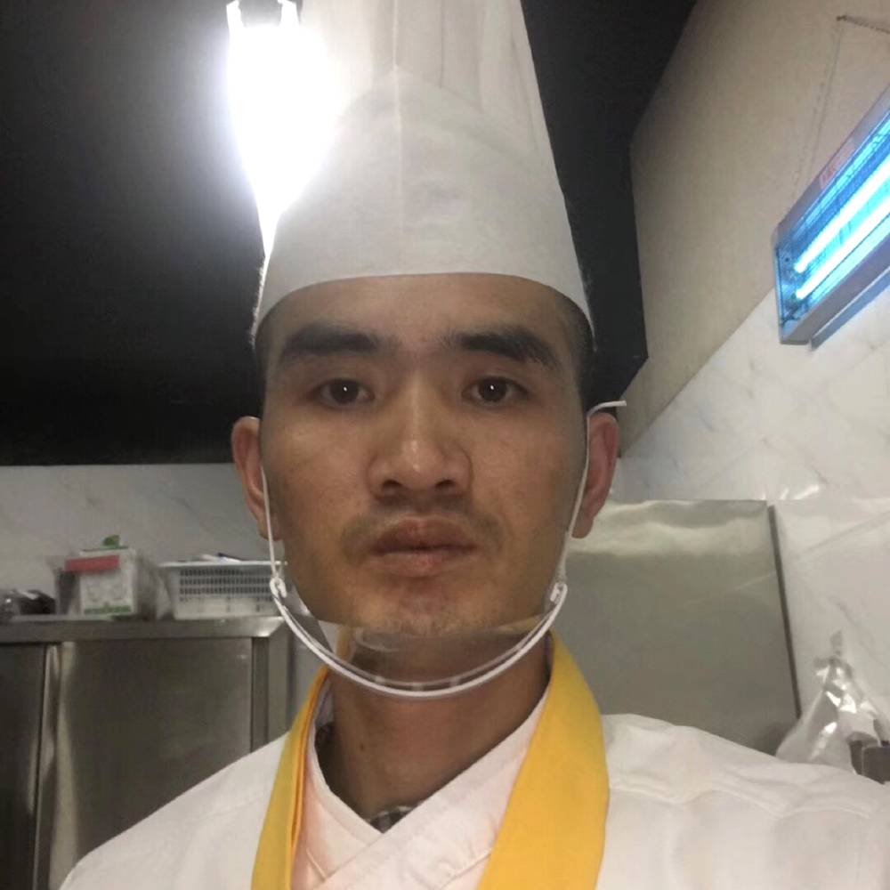 霸气扯石头的照片