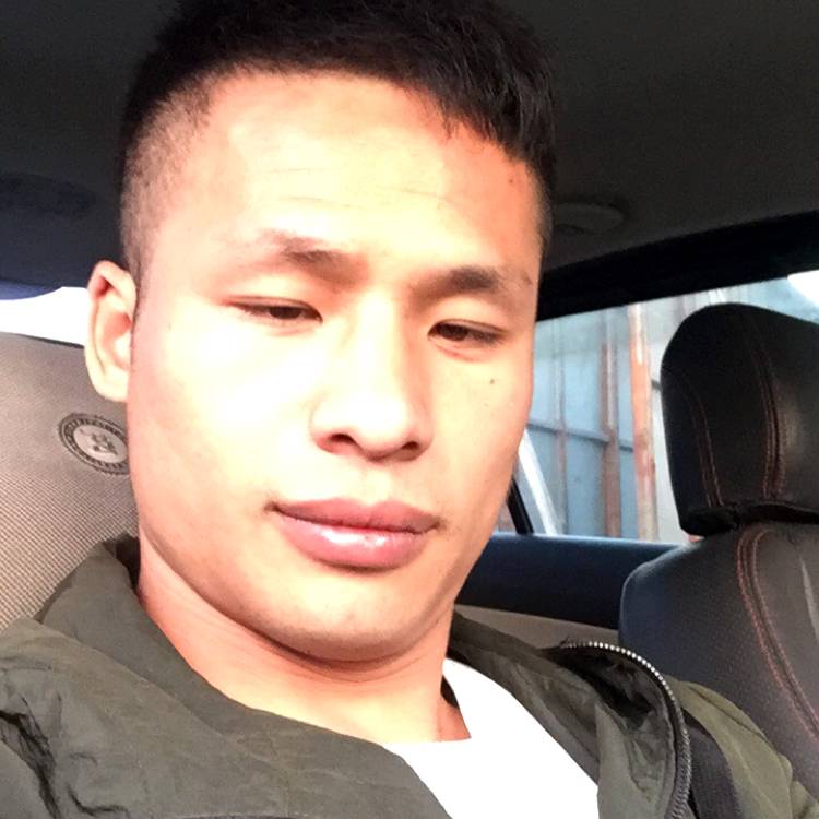 柜子方风中的照片