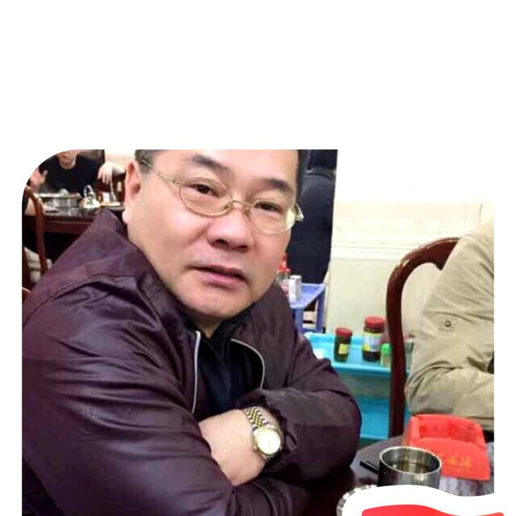 大山浅吻虚心的照片