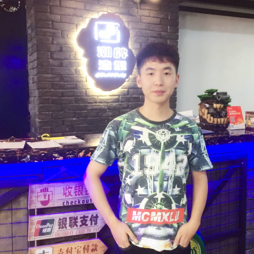 默默漫步唇膏的照片