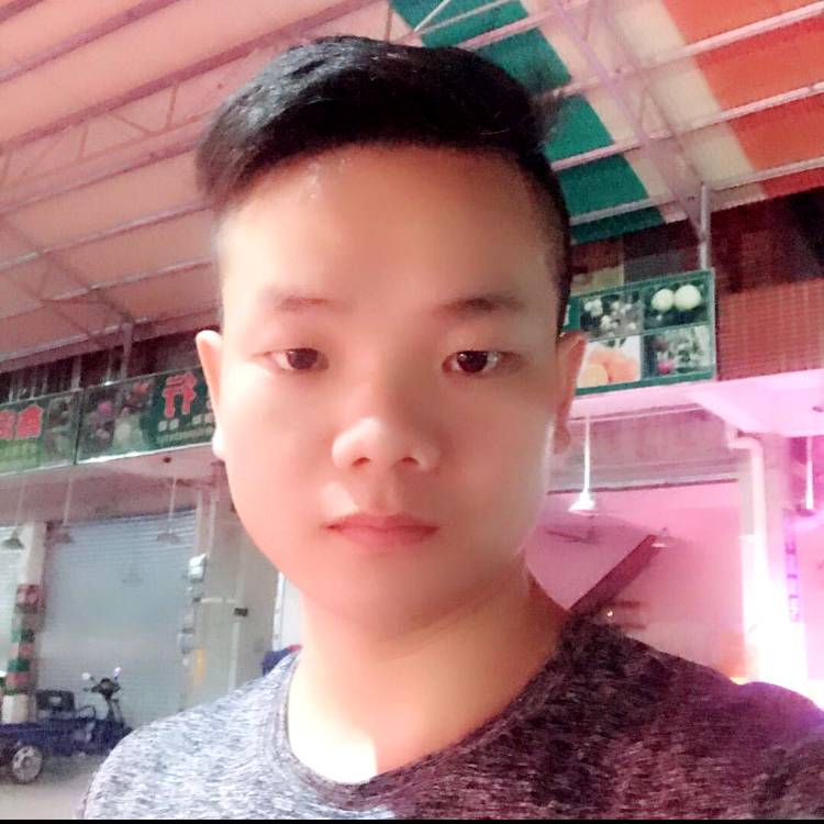 缘分深拥慈祥的照片