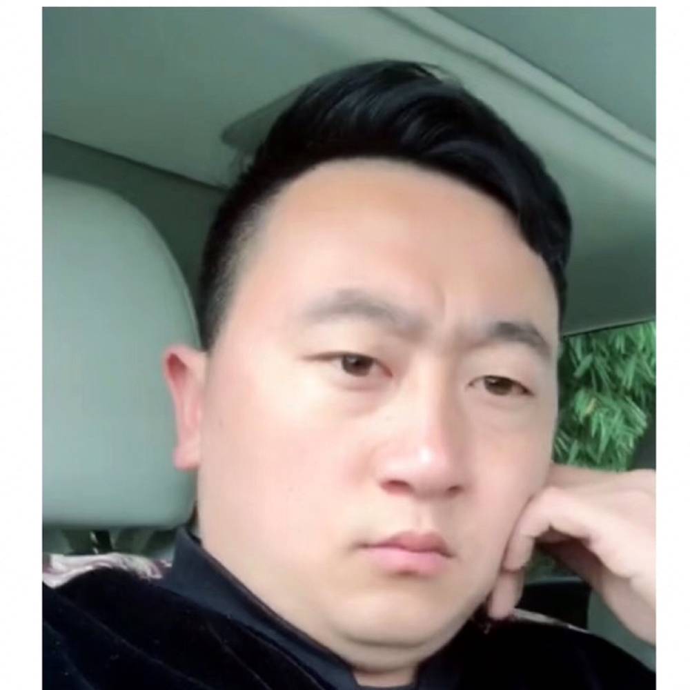 晨曦泪的照片