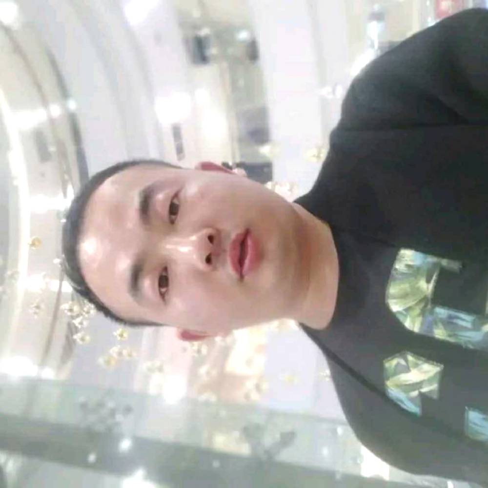 睫毛膏真淳的照片