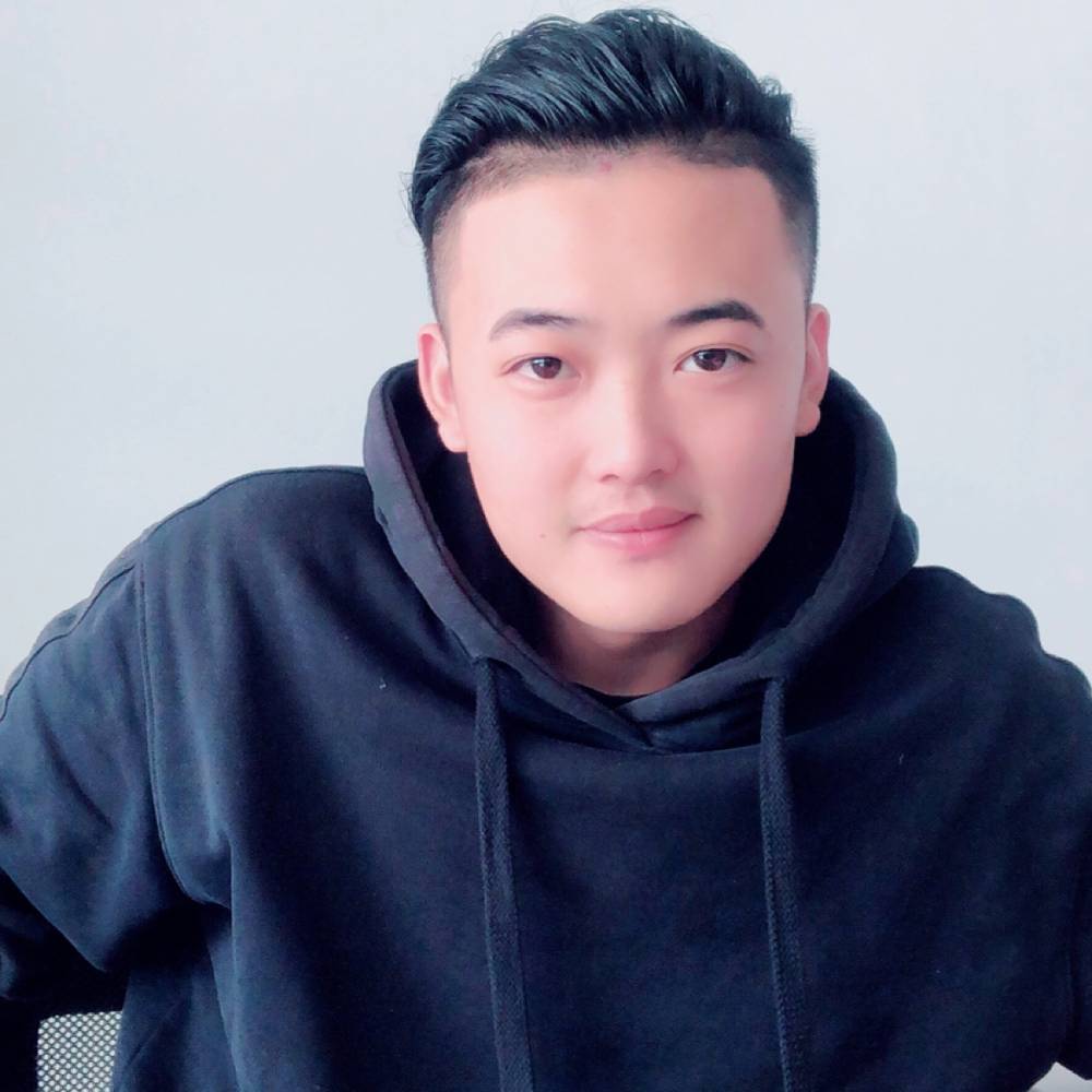 子明的照片