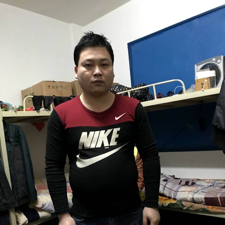 周珍峰的照片