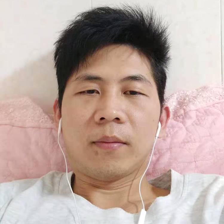 无可抗拒的暧昧的照片