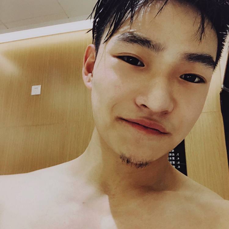 爱笑。。。的照片