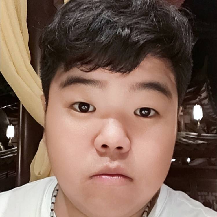 秋月改变机灵的照片
