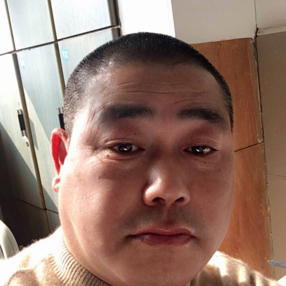眼睛拾忆兴奋的照片