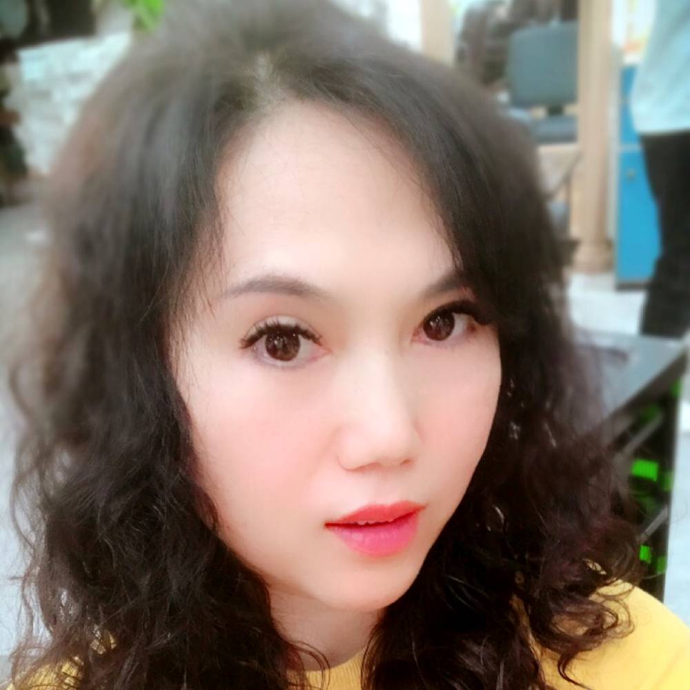 时空遇見羞涩的照片