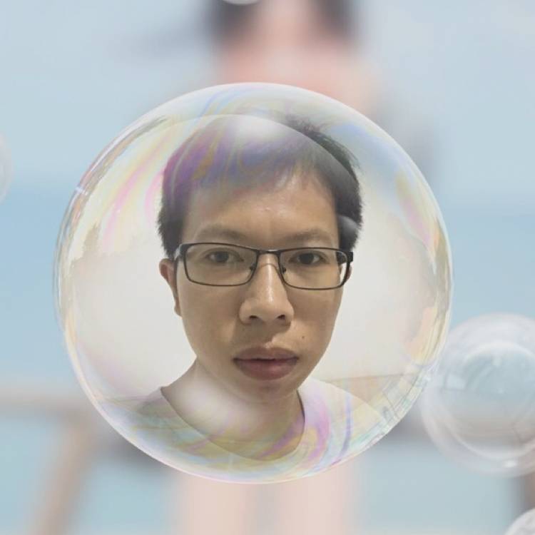 李其龙的照片