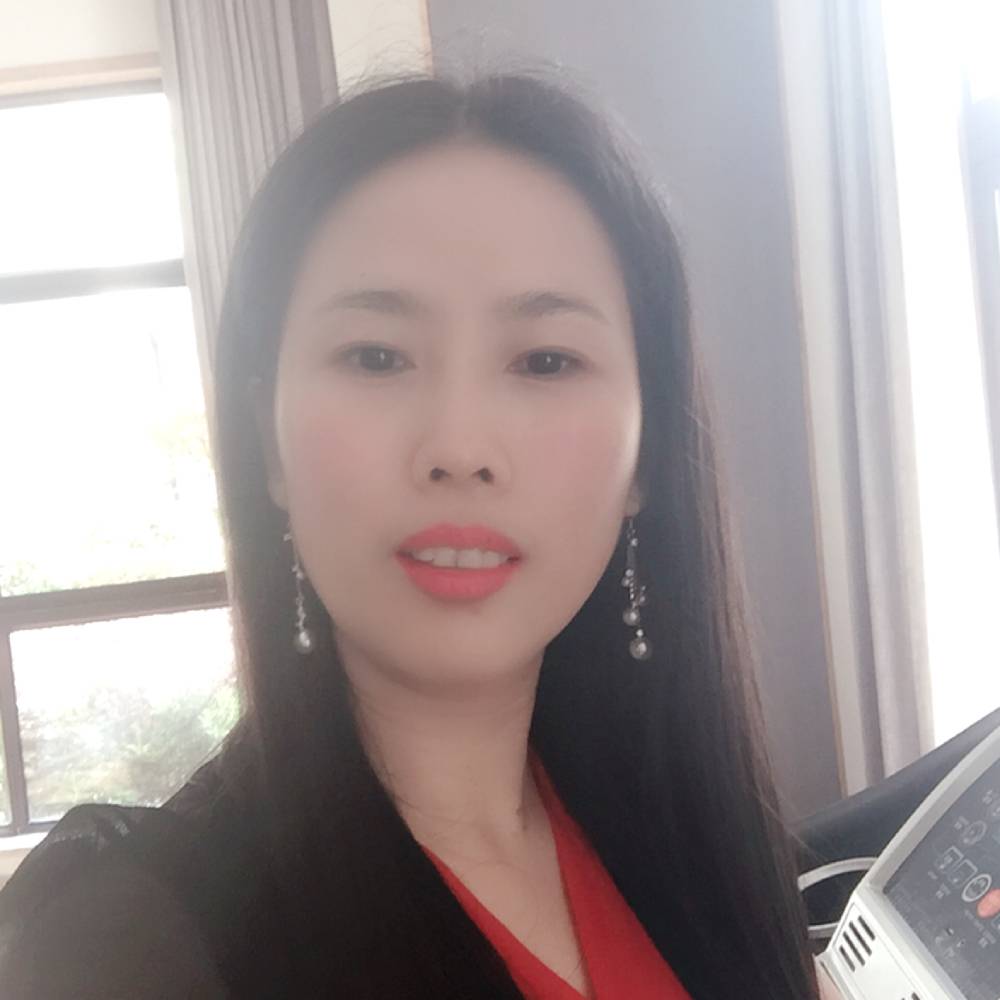 幻灭挽手流影的照片