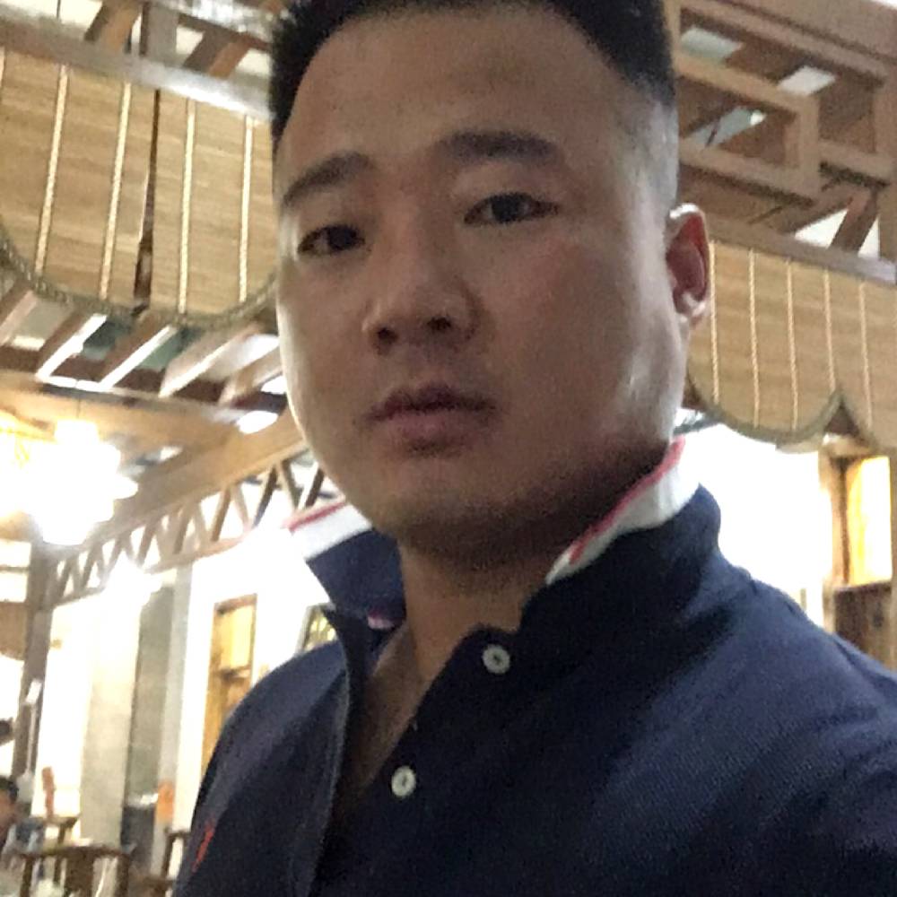 微笑苦恋铃铛的照片