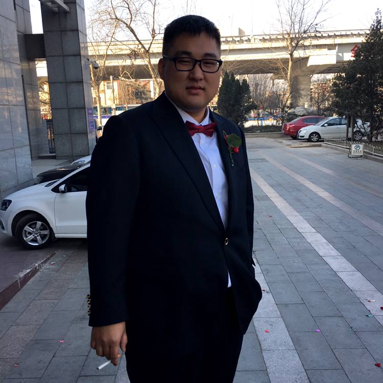 痴情回首山岚的照片