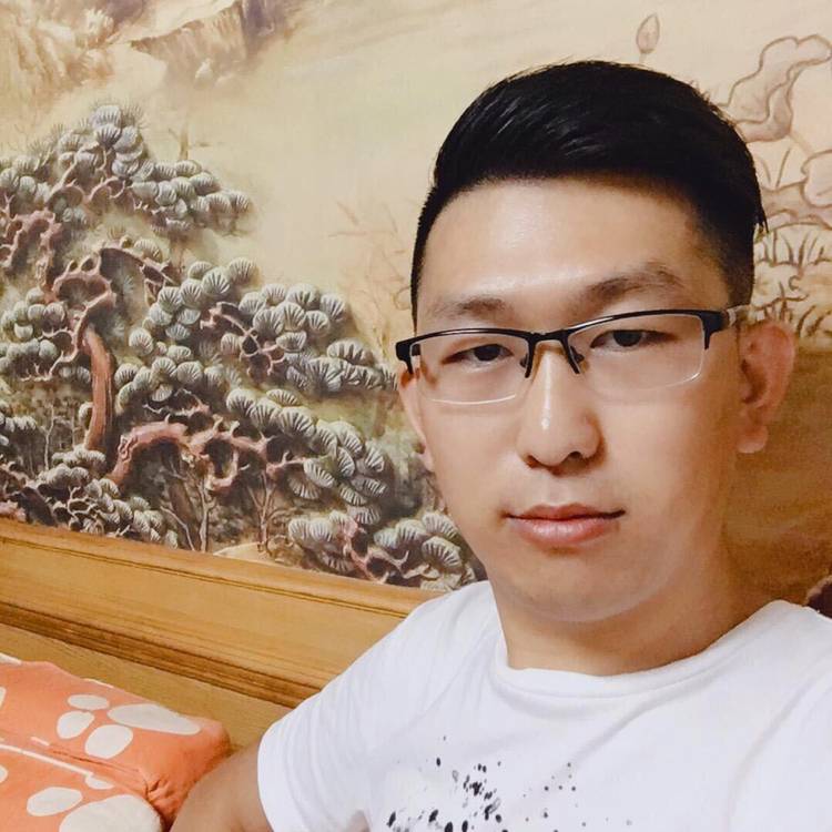 禹杉，的照片