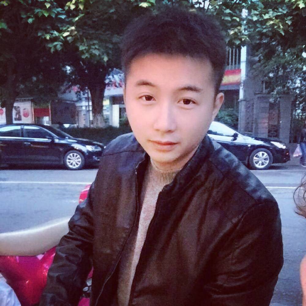 秋月等待寂寞的照片