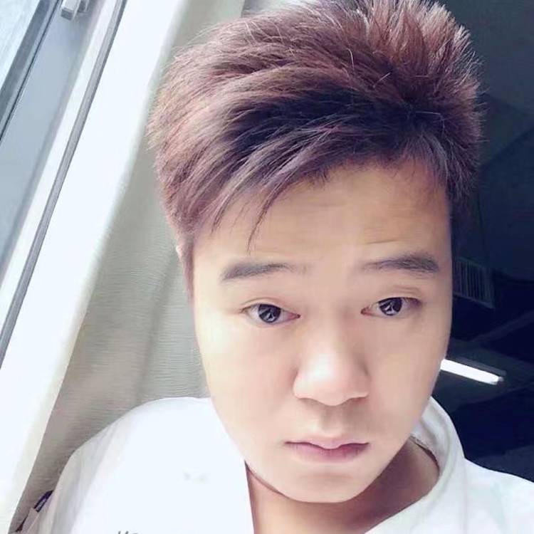 溪流强健的照片