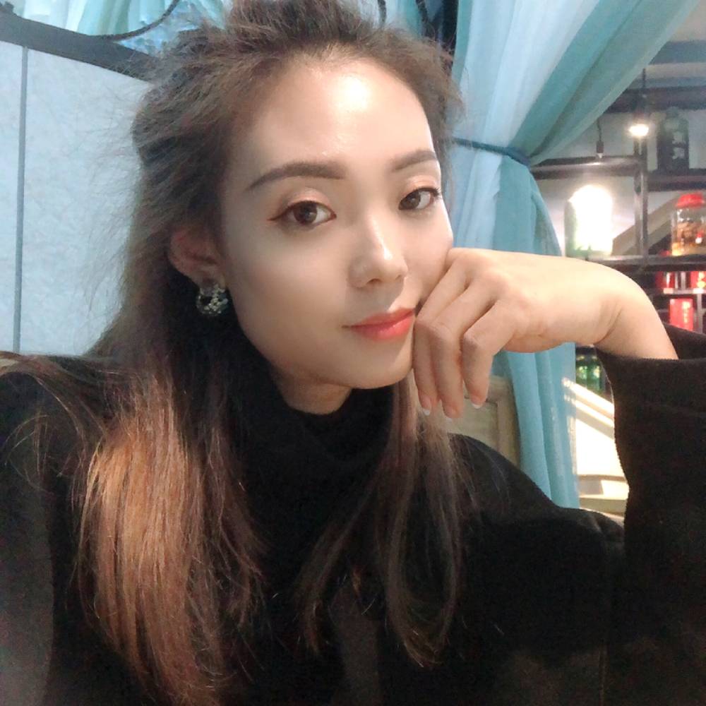 踮脚亲你的照片