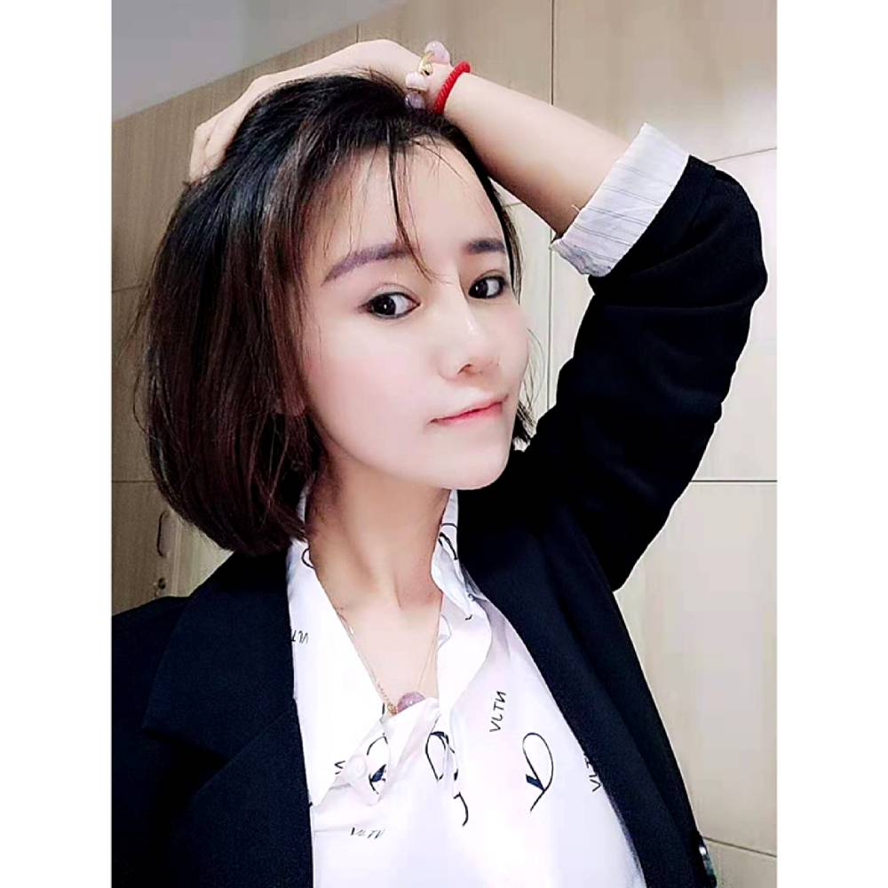 拉风的女人的照片