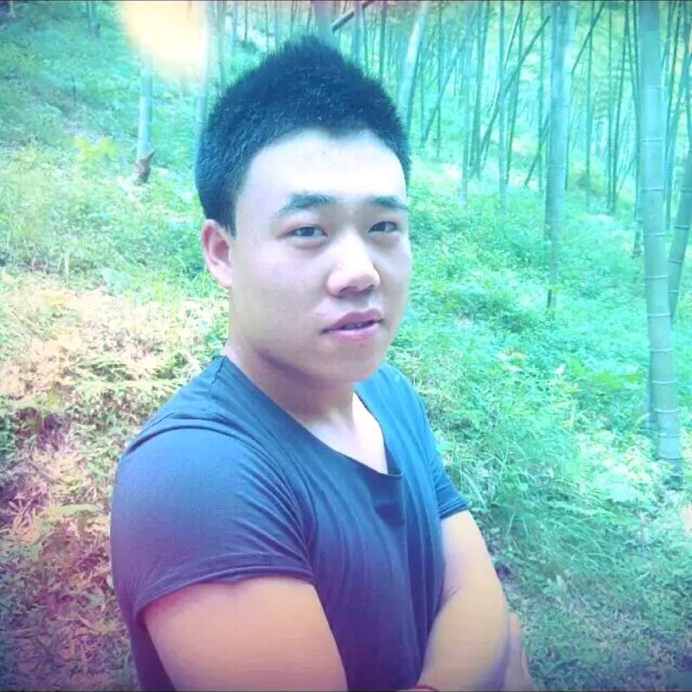 余生念你的照片