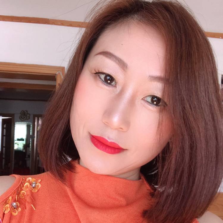 七月的虎的照片
