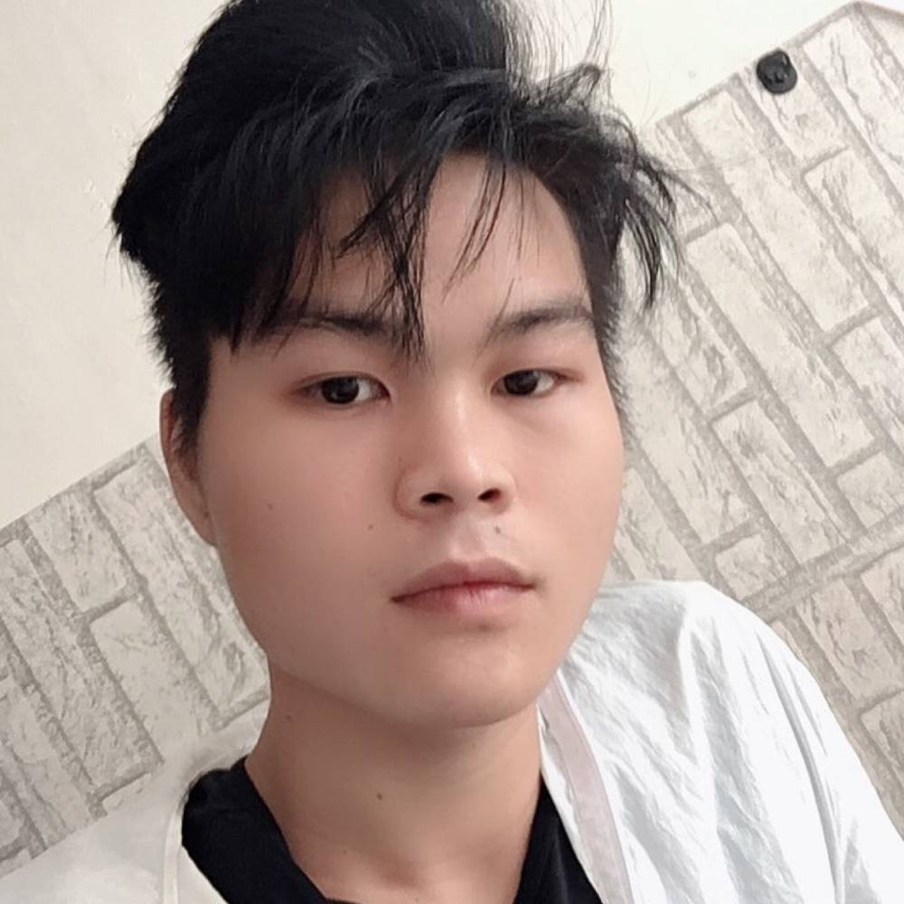 演和你搭配的角色的照片