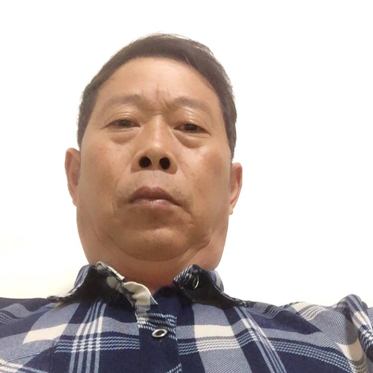 细腻保卫星月的照片
