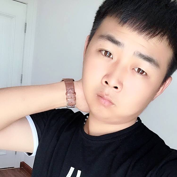 戰晓天的照片