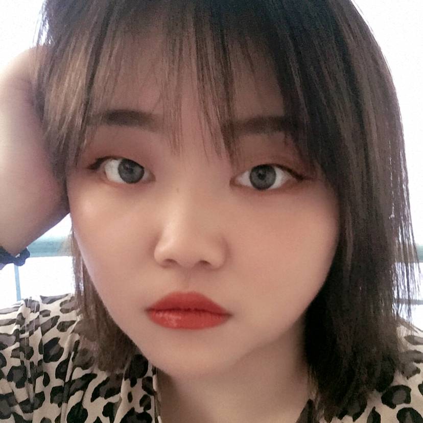 结实爱恋火的照片
