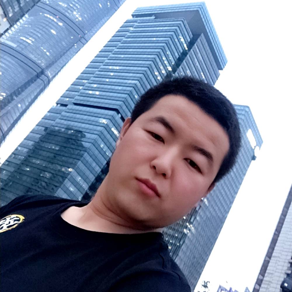 清爽蹁跹大船的照片