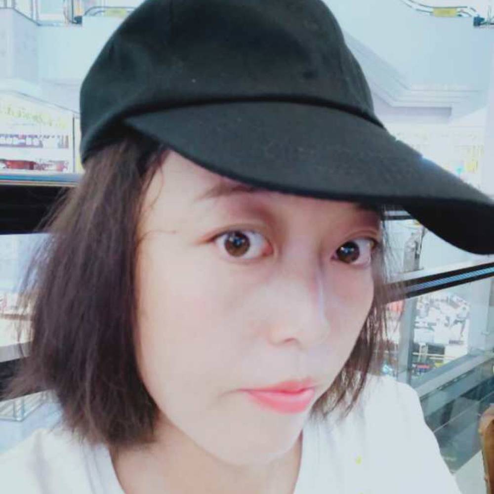 精明倾心魔镜的照片