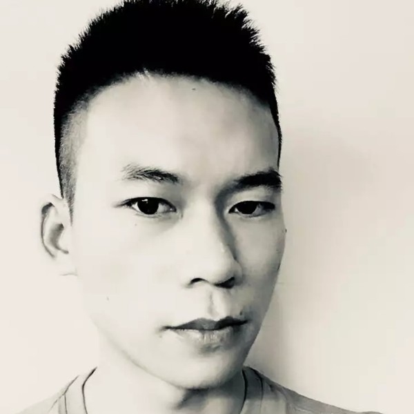 乌冬面现代的照片