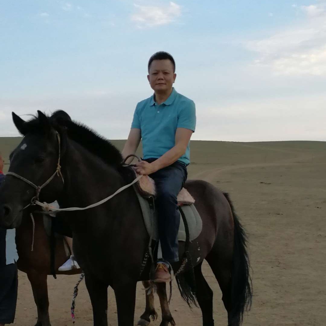 科任的照片