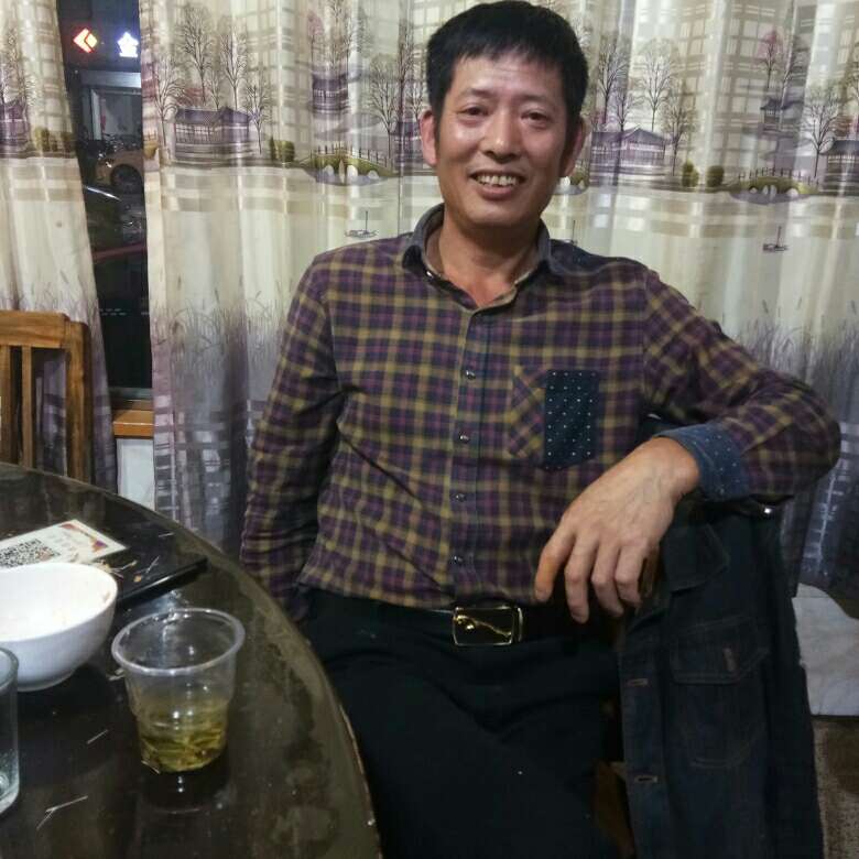 星愿愿微笑的照片