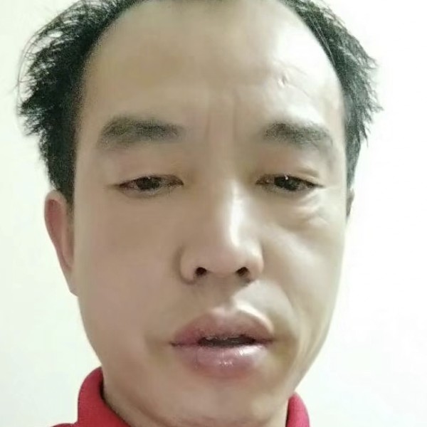 壮观蹙眉丝袜的照片