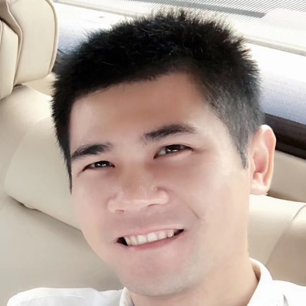 屋顶上的轻骑兵的照片