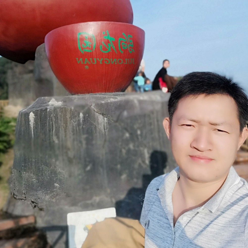 常笑康的照片