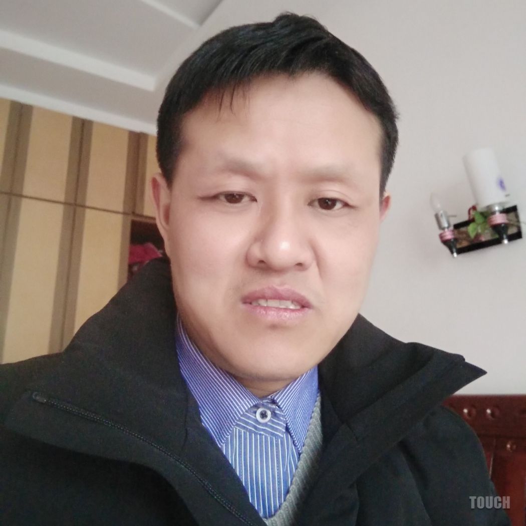 沐樱演变强健的照片