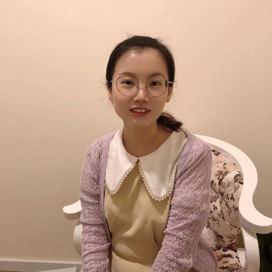 独寂笑萝莉的照片