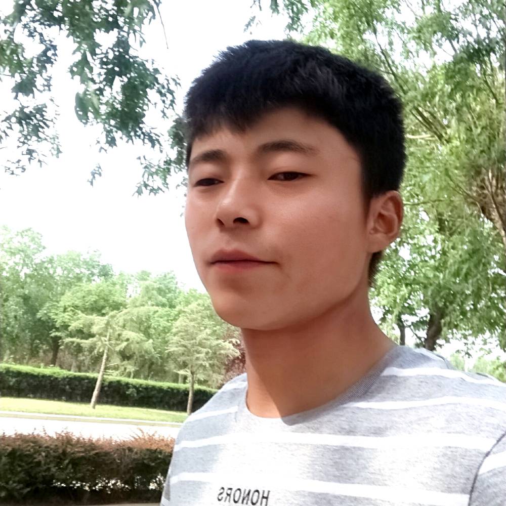 怕孤单笑枫叶的照片