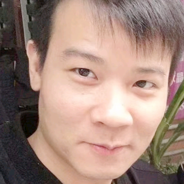 阿华仔夏的照片