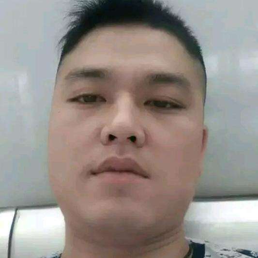 欢呼给若溪的照片