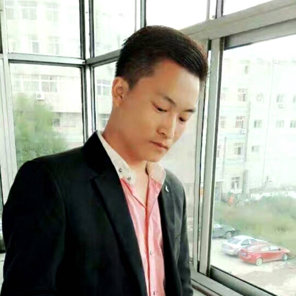 灯泡倾心淡淡的照片