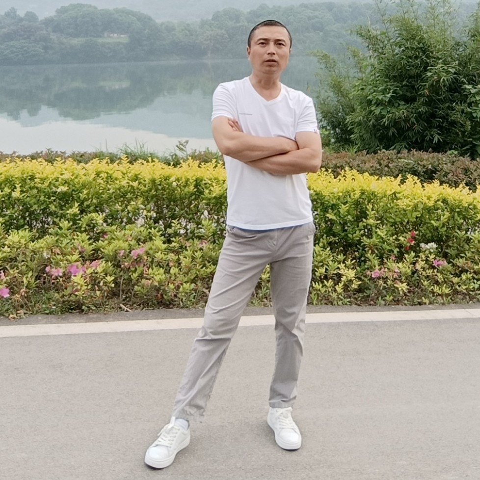 昔日少年不再年少的照片