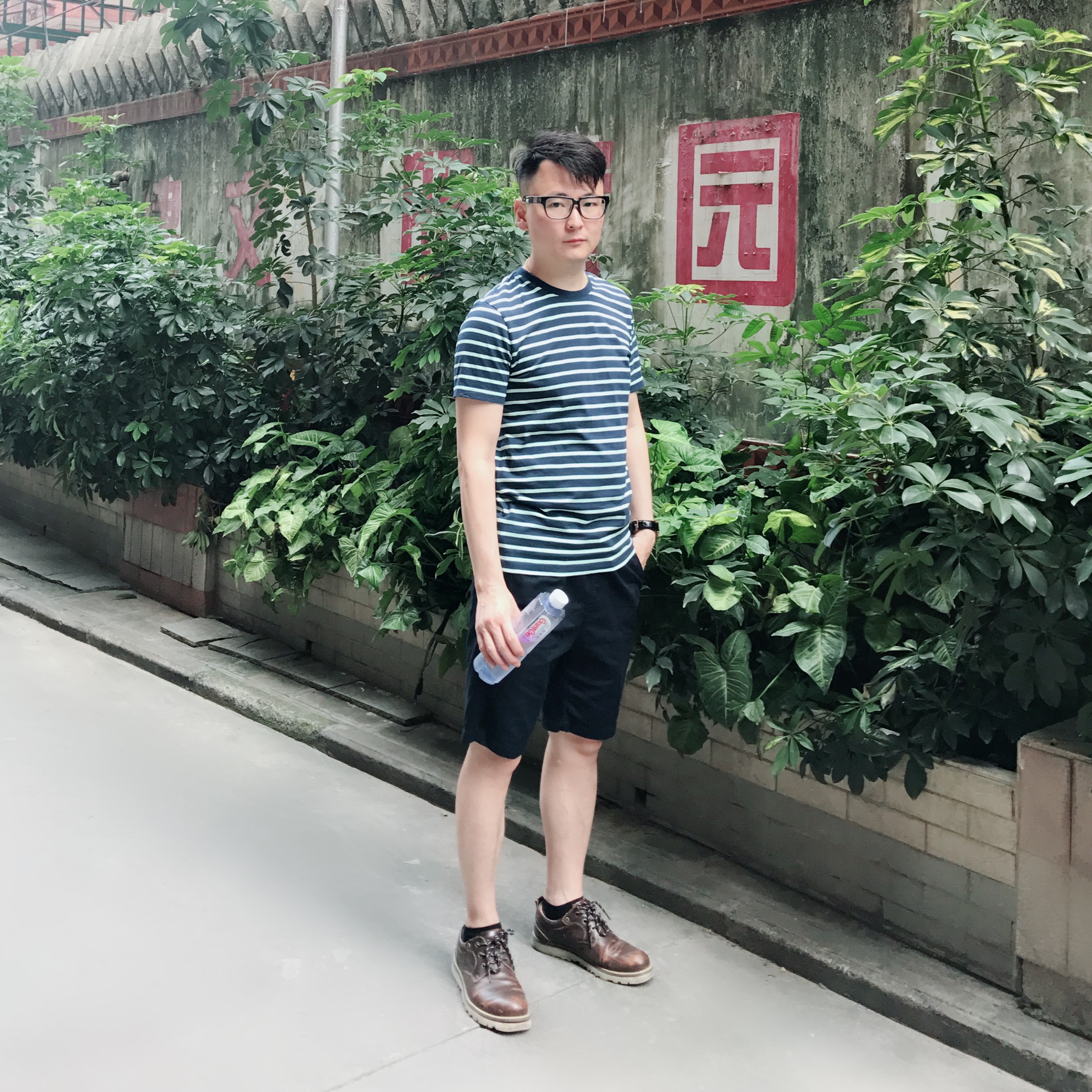 _空了一个白的照片